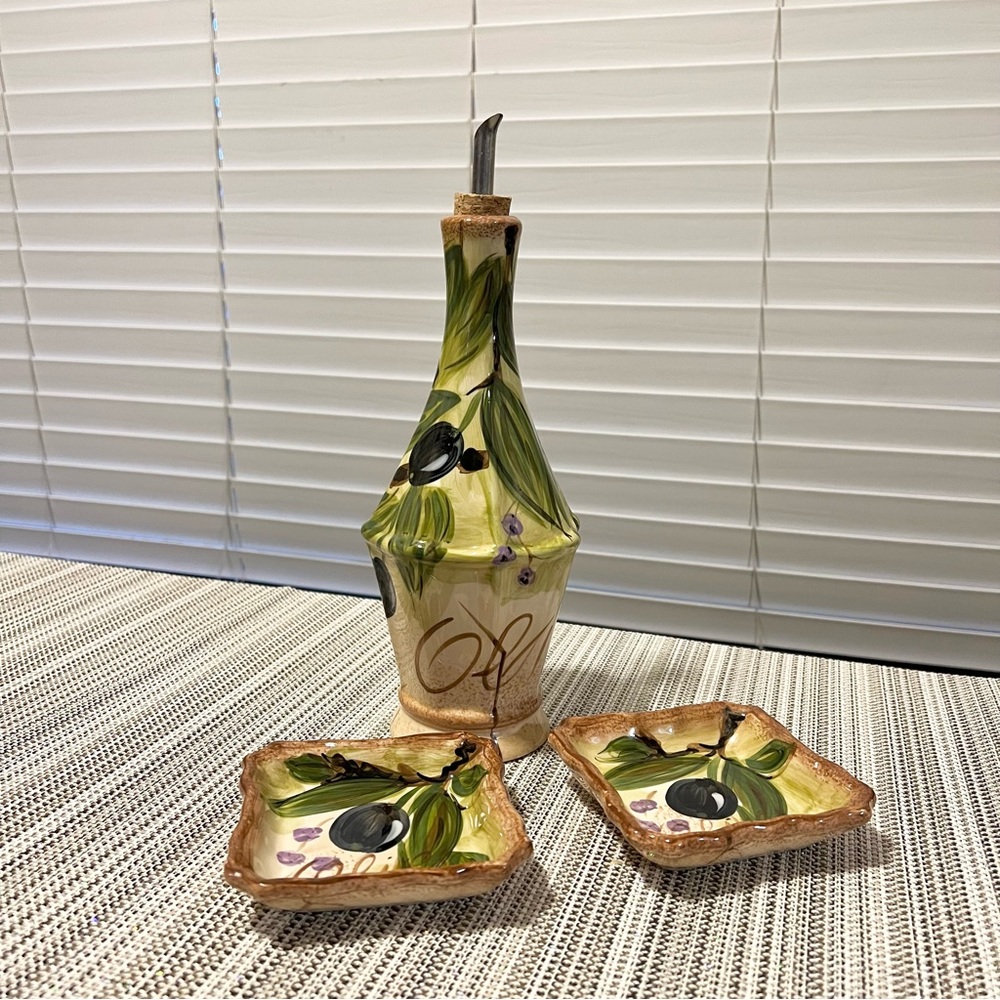 Olives Handpainted Collection Olive Oil Dispenser Bottle with Dipping Trays